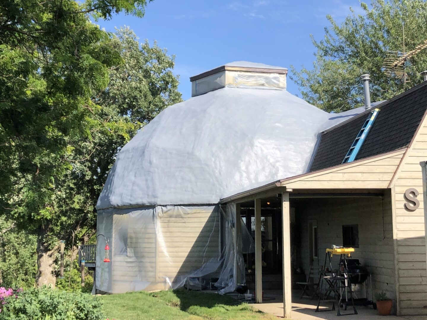 domed residential construction with quality insulation
